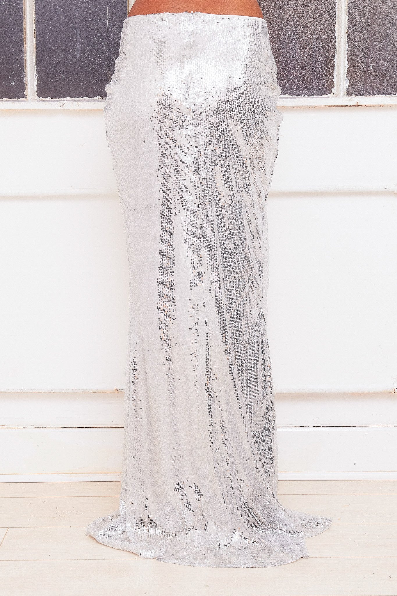 PHIA high waist high slit silver sequin maxi skirt Dolls of Decadence